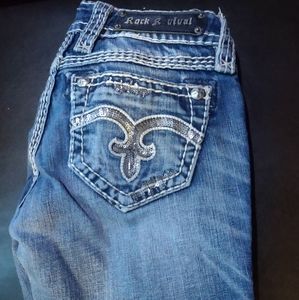 Alanis Rock revival jeans